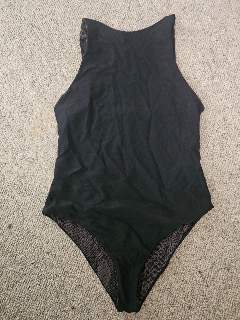 Black acacia one pice